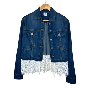 🩷CAbi Women’s Dakota Denim Jean Jacket Removable Lace Trim Button Up 5297 Small